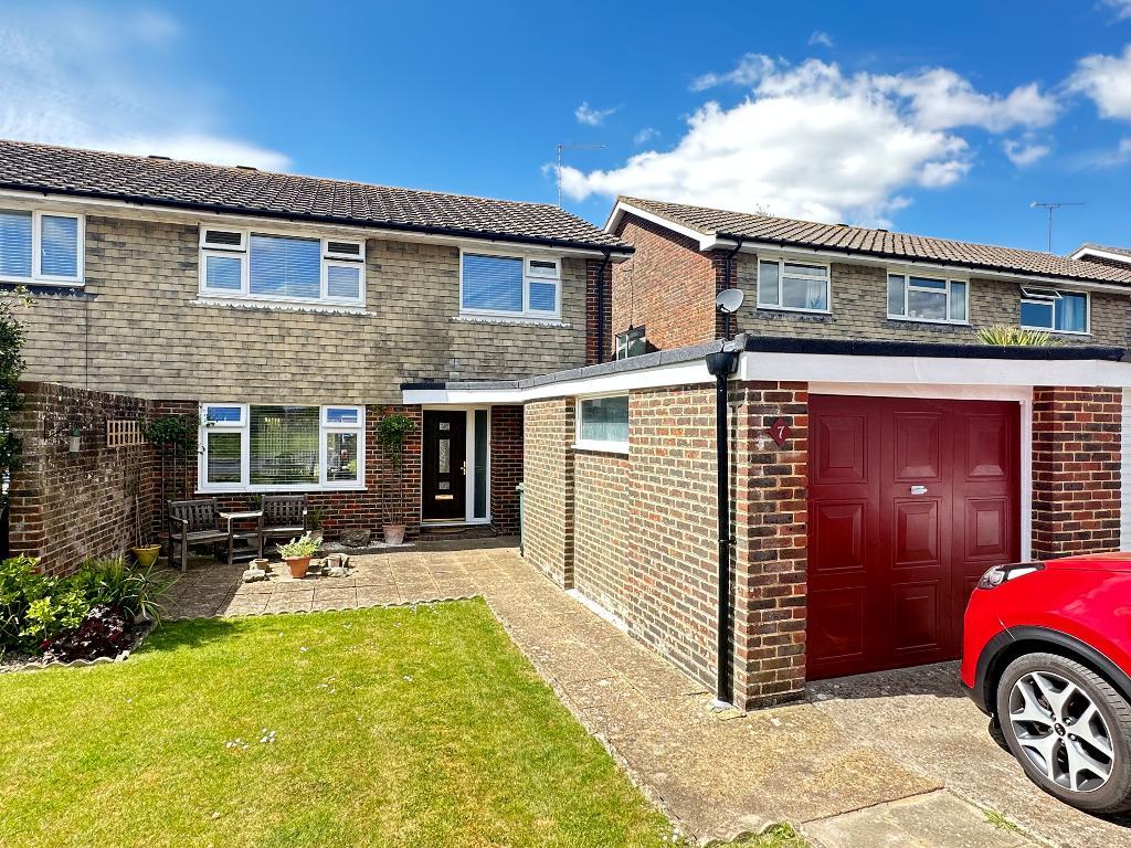 Hills Road, Steyning, West Sussex, BN44 3QG